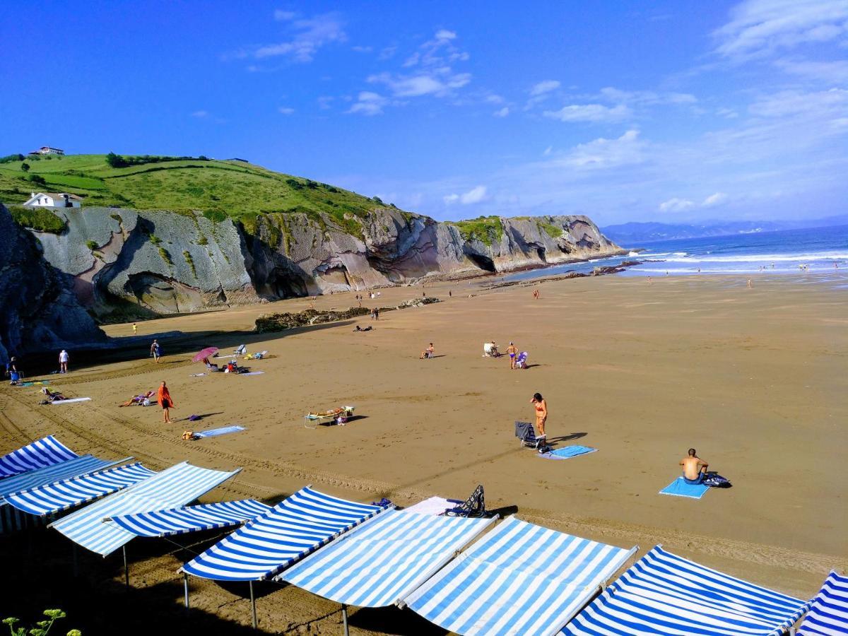 Apartamento Costa II Con Parking Exterior Comunitario Zumaia Exterior photo